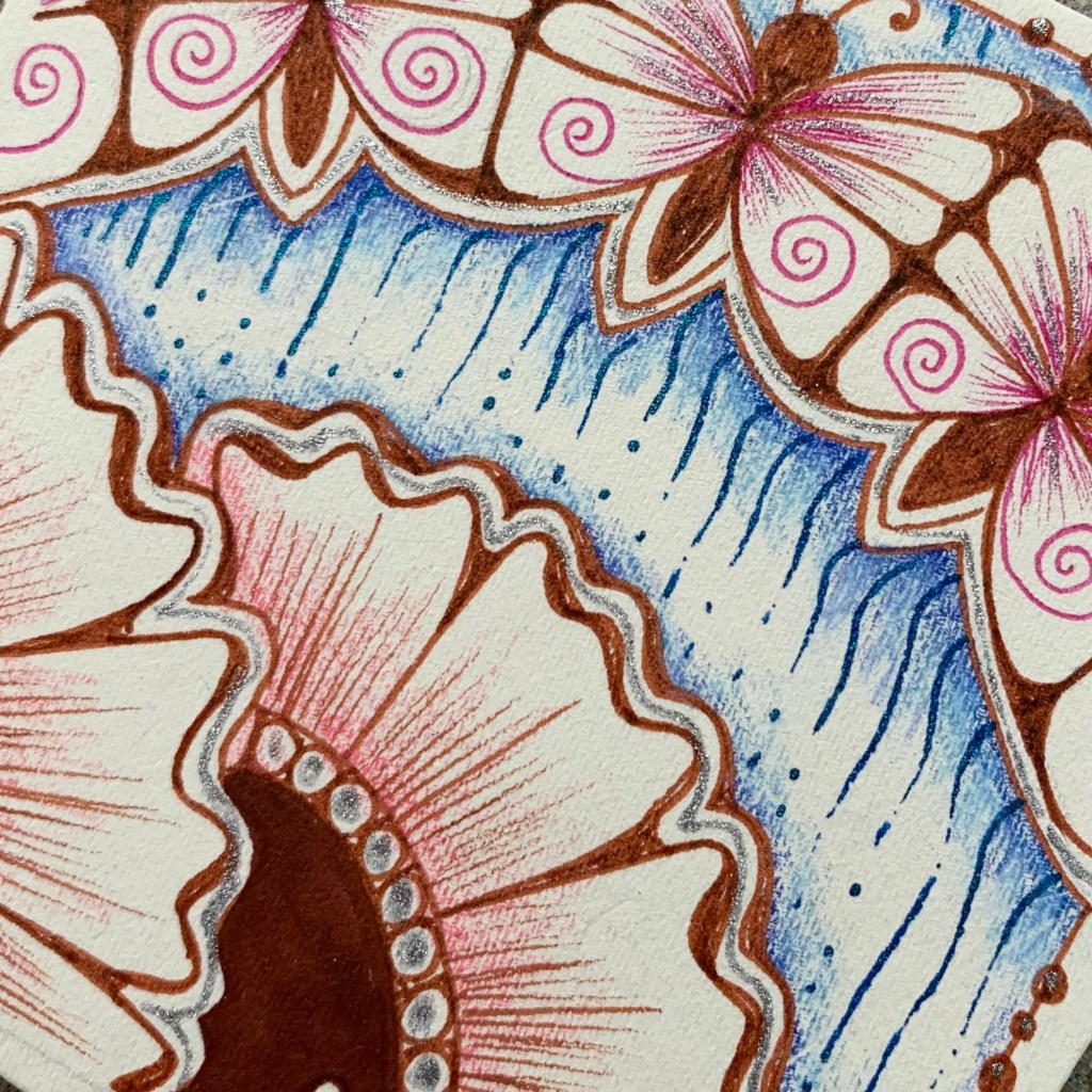 “Fabtangling Fun”